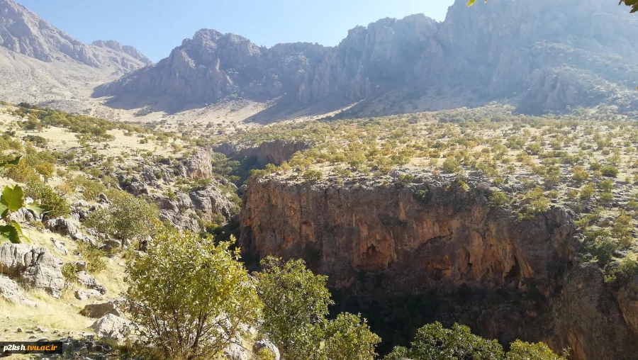 کوه پیمایی پیشکسوتان، اساتید و کارکنان آموزشکده ، استانداری و آموزش و پرورش در منطقه تنگ بزاز خانه کرمانشاه 7