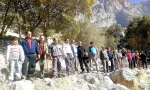 کوه پیمایی پیشکسوتان، اساتید و کارکنان آموزشکده ، استانداری و آموزش و پرورش در منطقه تنگ بزاز خانه کرمانشاه 10