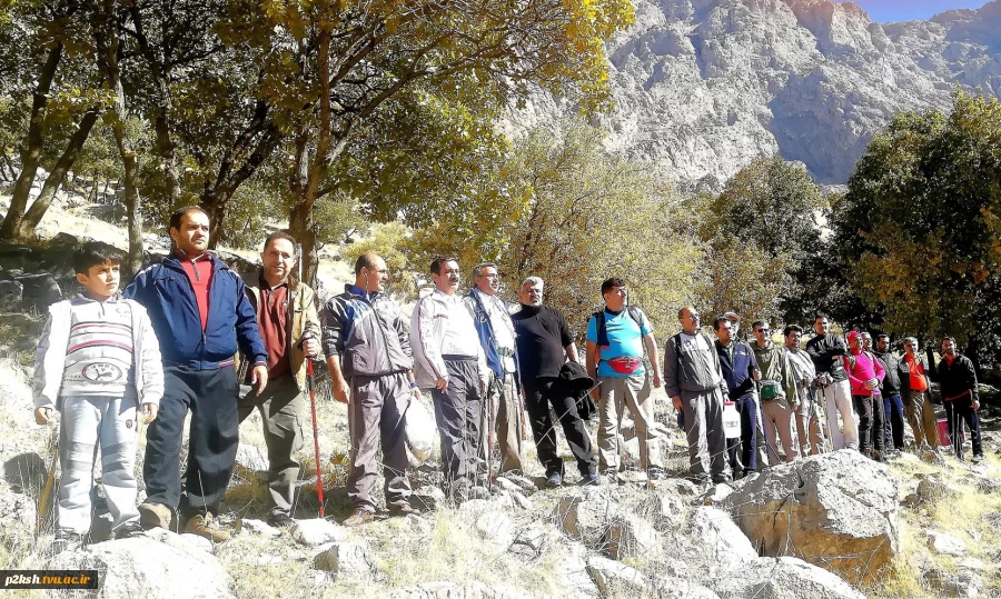 کوه پیمایی پیشکسوتان، اساتید و کارکنان آموزشکده ، استانداری و آموزش و پرورش در منطقه تنگ بزاز خانه کرمانشاه 10